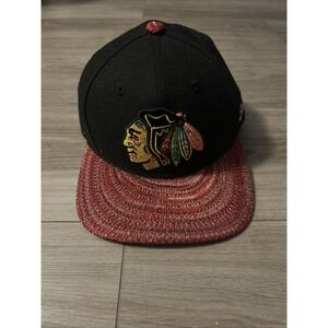 Chicago Blackhawks Hat Cap Snap Back Black New Era 9Fifty NHL Tribal Hockey Mens